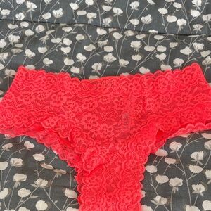 6️⃣2️⃣4️⃣ Victoria's Secret Vibrant Lace Lingerie